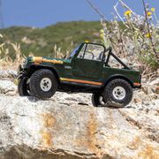 AXIAL SCX30 JEEP CJ-7 SCALE CRAWLER