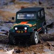 AXIAL SCX30 JEEP CJ-7 SCALE CRAWLER